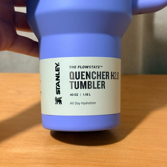 Stanley Hydrangea Flowstate 40oz Quencher H2.0 Tumbler - Picture 2 of 6